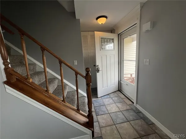 $3,200 | 10 Echodale Avenue, Lysander, NY 13027