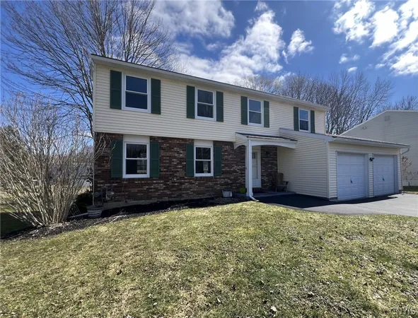 $3,200 | 10 Echodale Avenue, Lysander, NY 13027