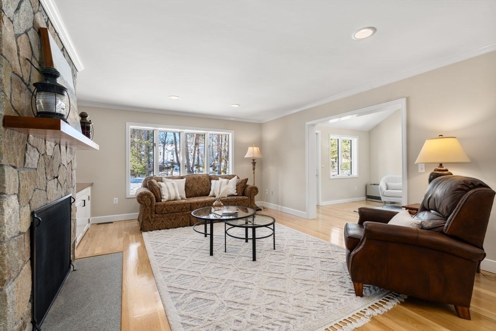 11 Wyncrest Circle Andover, MA 01810 - Photo 15 of 42