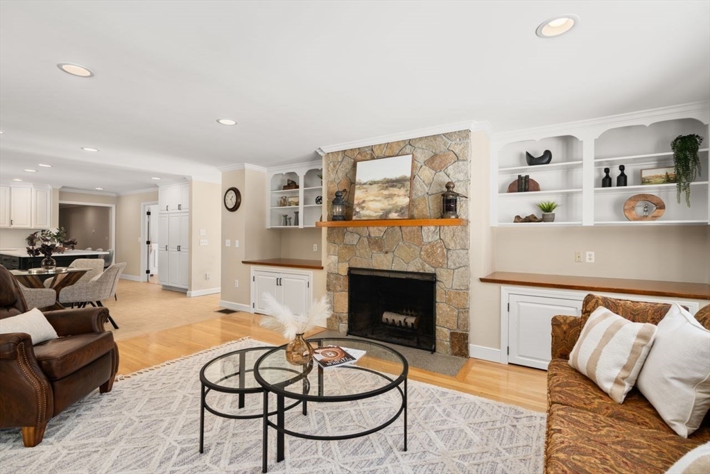 11 Wyncrest Circle Andover, MA 01810 - Photo 16 of 42