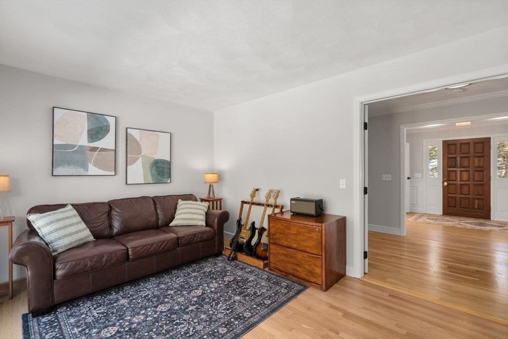 11 Wyncrest Circle Andover, MA 01810 - Photo 21 of 42