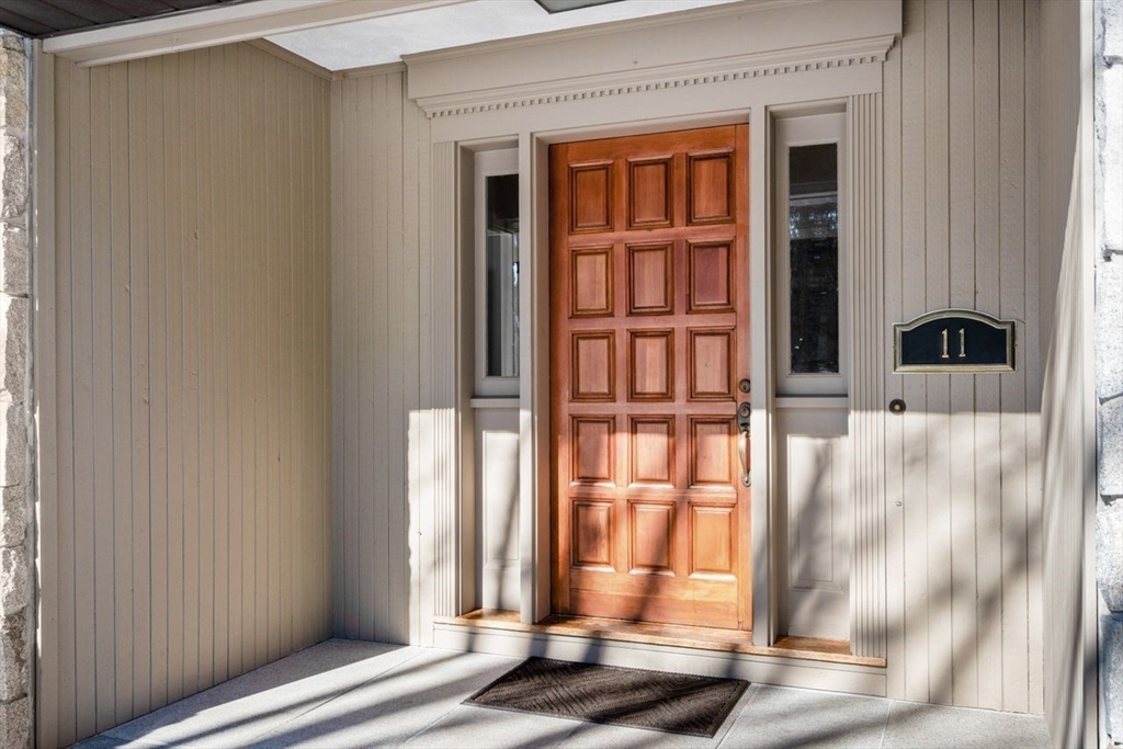 11 Wyncrest Circle Andover, MA 01810 - Photo 3 of 42