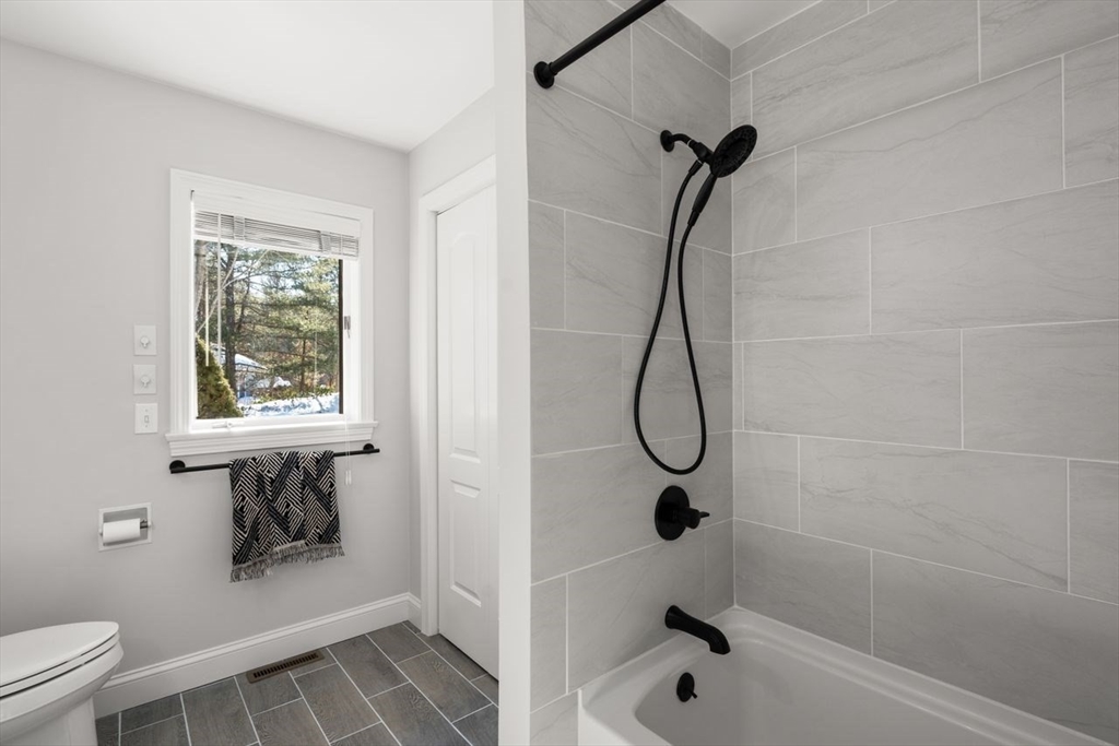 11 Wyncrest Circle Andover, MA 01810 - Photo 32 of 42