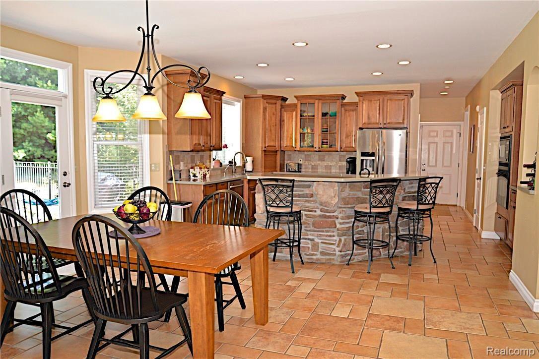 2475 Sundance Ridge Howell, MI 48843 - Photo 16 of 67 DSC_9258.jpg