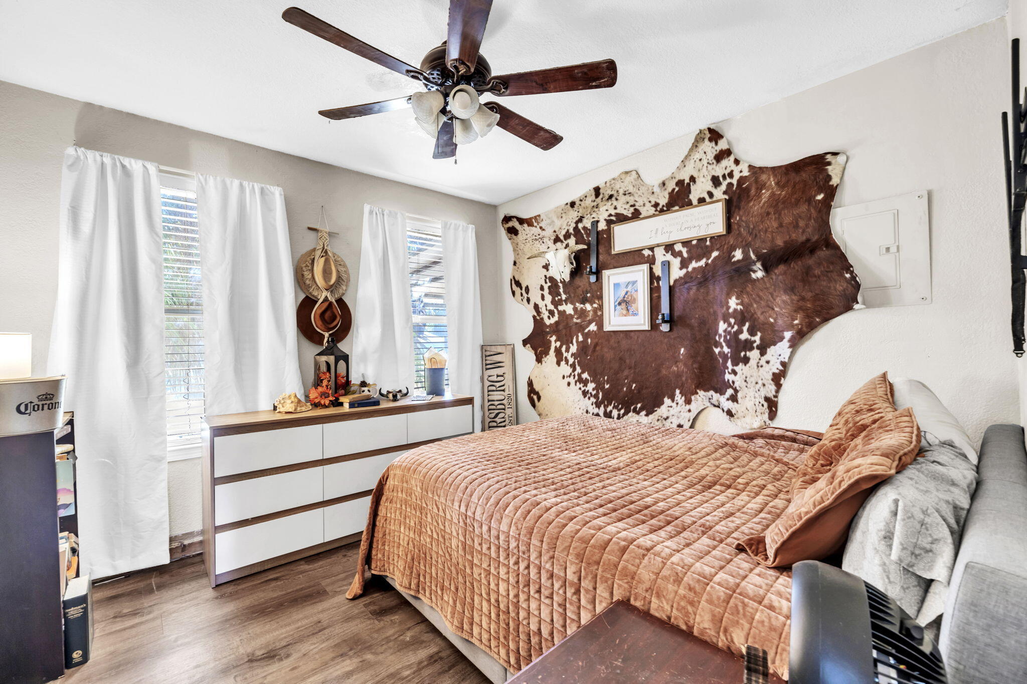 9276 Ridge Road Navarre, FL 32566 - Photo 13 of 39 Master bedroom