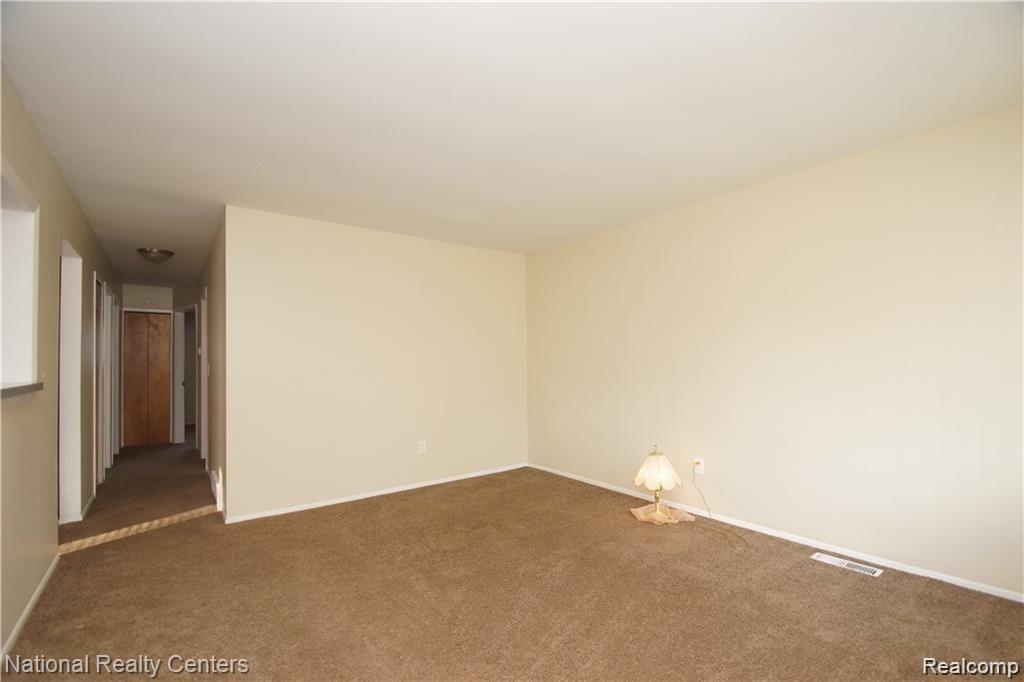 30074 Oakwood Street Inkster, MI 48141 - Photo 3 of 16