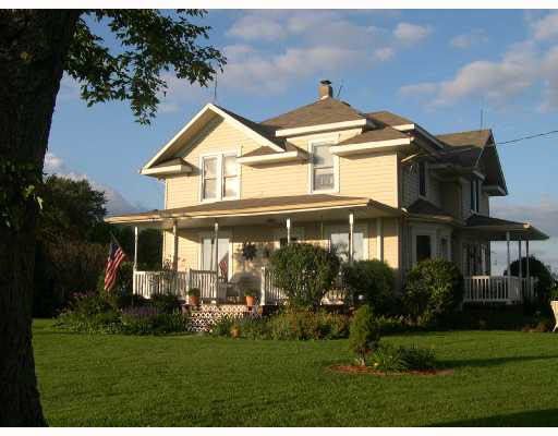 64204 Miami Road Bremen, IN 46506 - Photo 1 of 8
