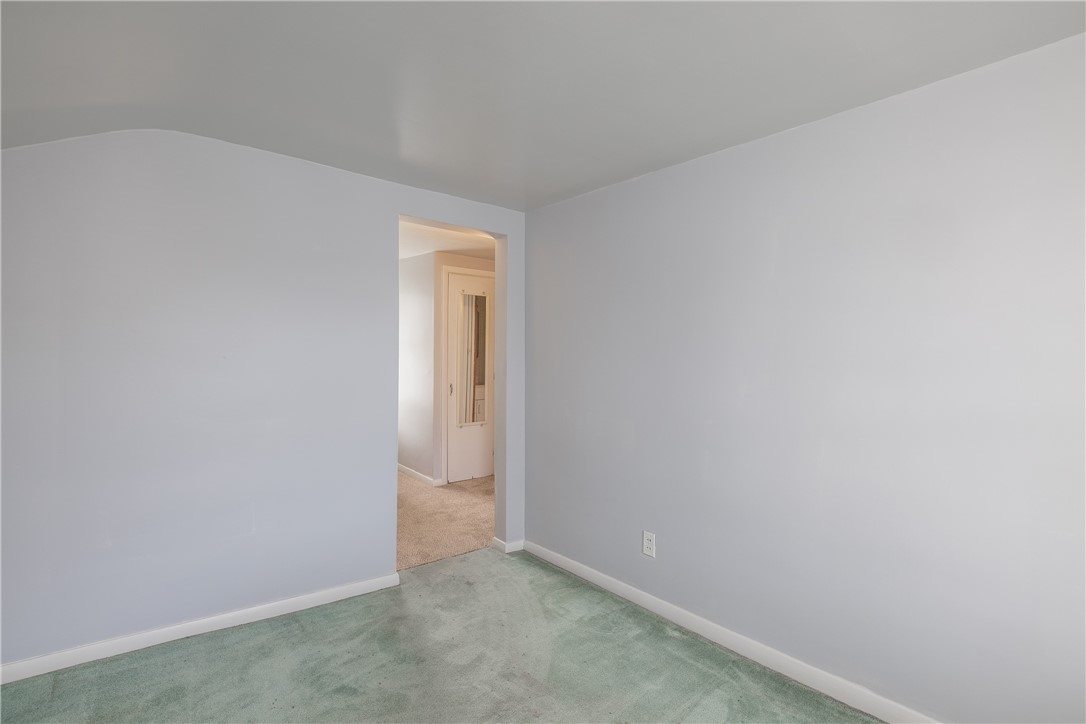 73 Pollard Avenue Rochester, NY 14612 - Photo 24 of 41