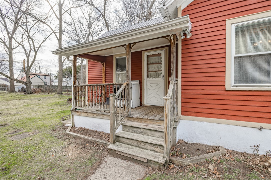 73 Pollard Avenue Rochester, NY 14612 - Photo 38 of 41