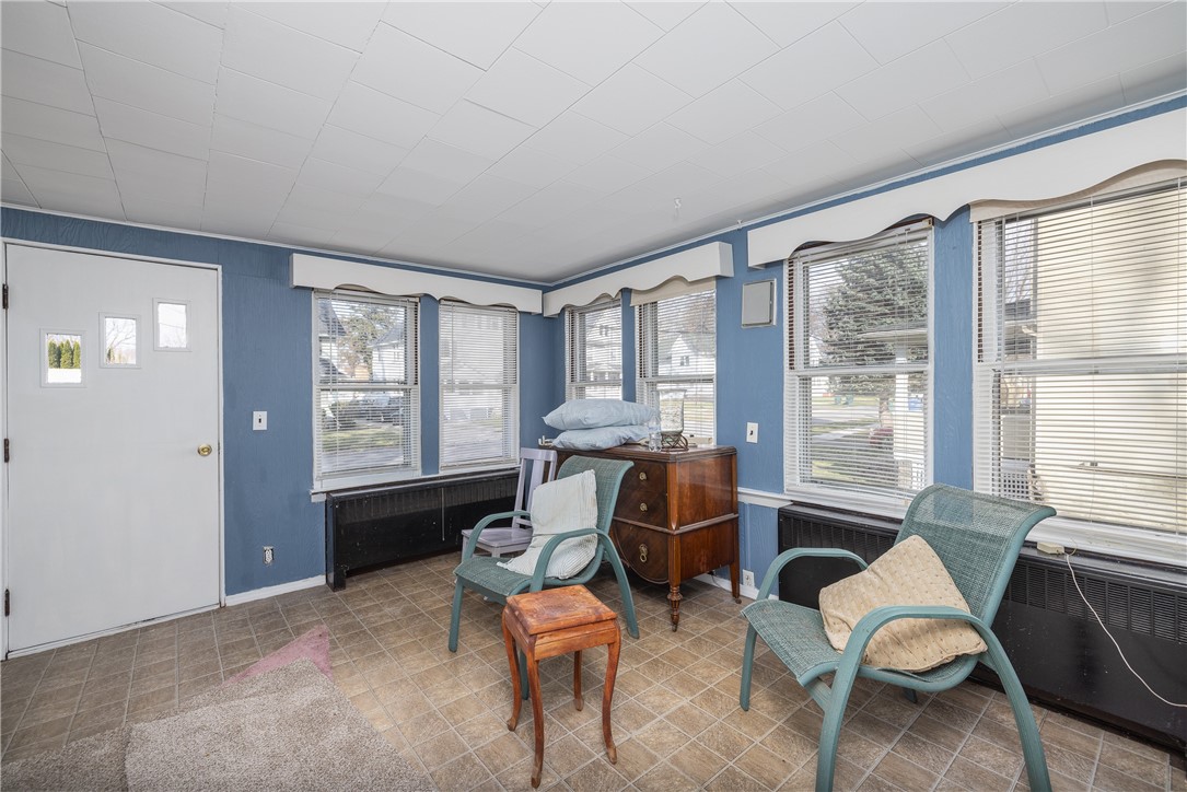 73 Pollard Avenue Rochester, NY 14612 - Photo 10 of 41