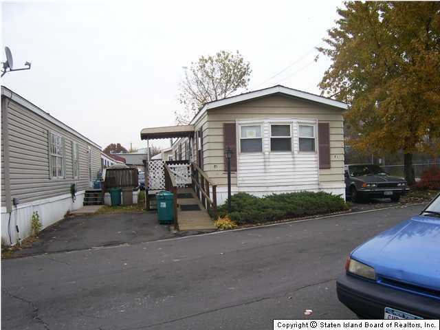 2701 Goethals Road North, Unit F1 Staten Island, NY 10303 - Photo 1 of 6 Primary Photo