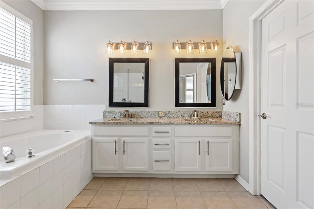 3231 Stonebridge Trail Valrico, FL 33596 - Photo 11 of 51