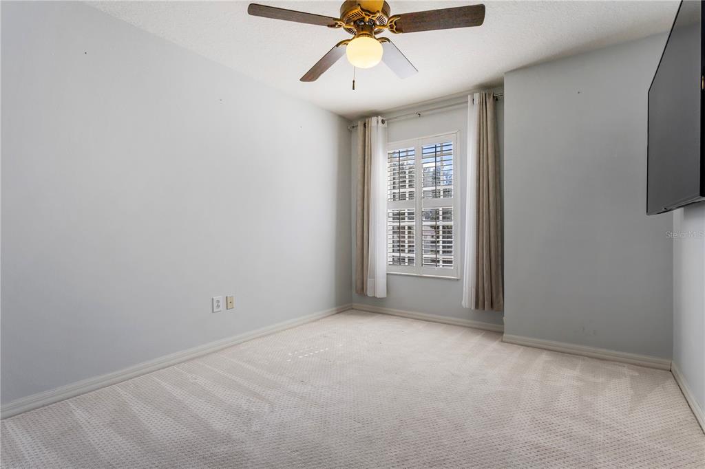 3231 Stonebridge Trail Valrico, FL 33596 - Photo 30 of 51