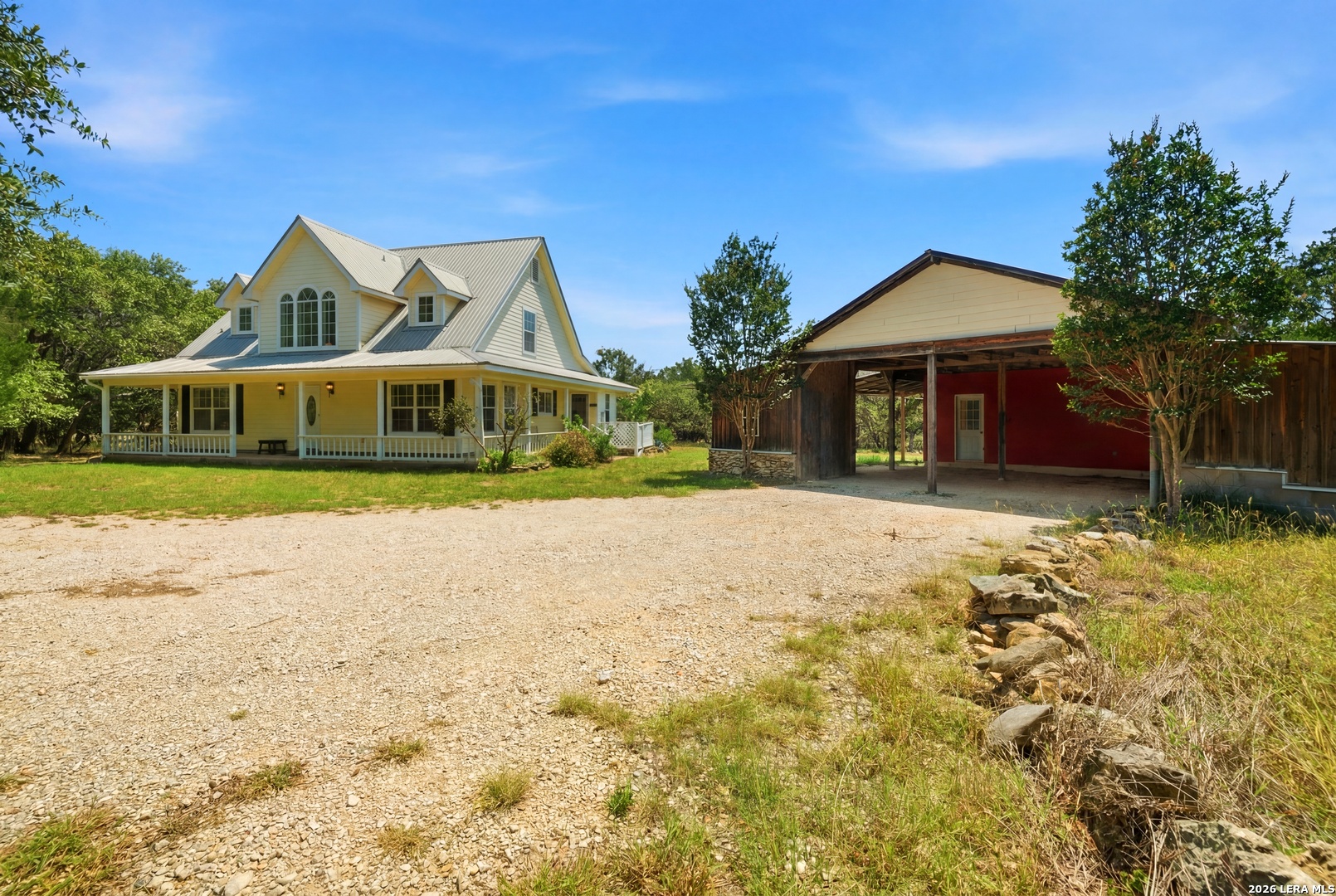 1191 Sachtleben Road Wimberley, TX 78676 - Photo 3 of 33