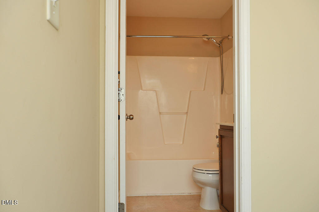 8843 Thornton Town Place Raleigh, NC 27616 - Photo 16 of 32 7I6A9483