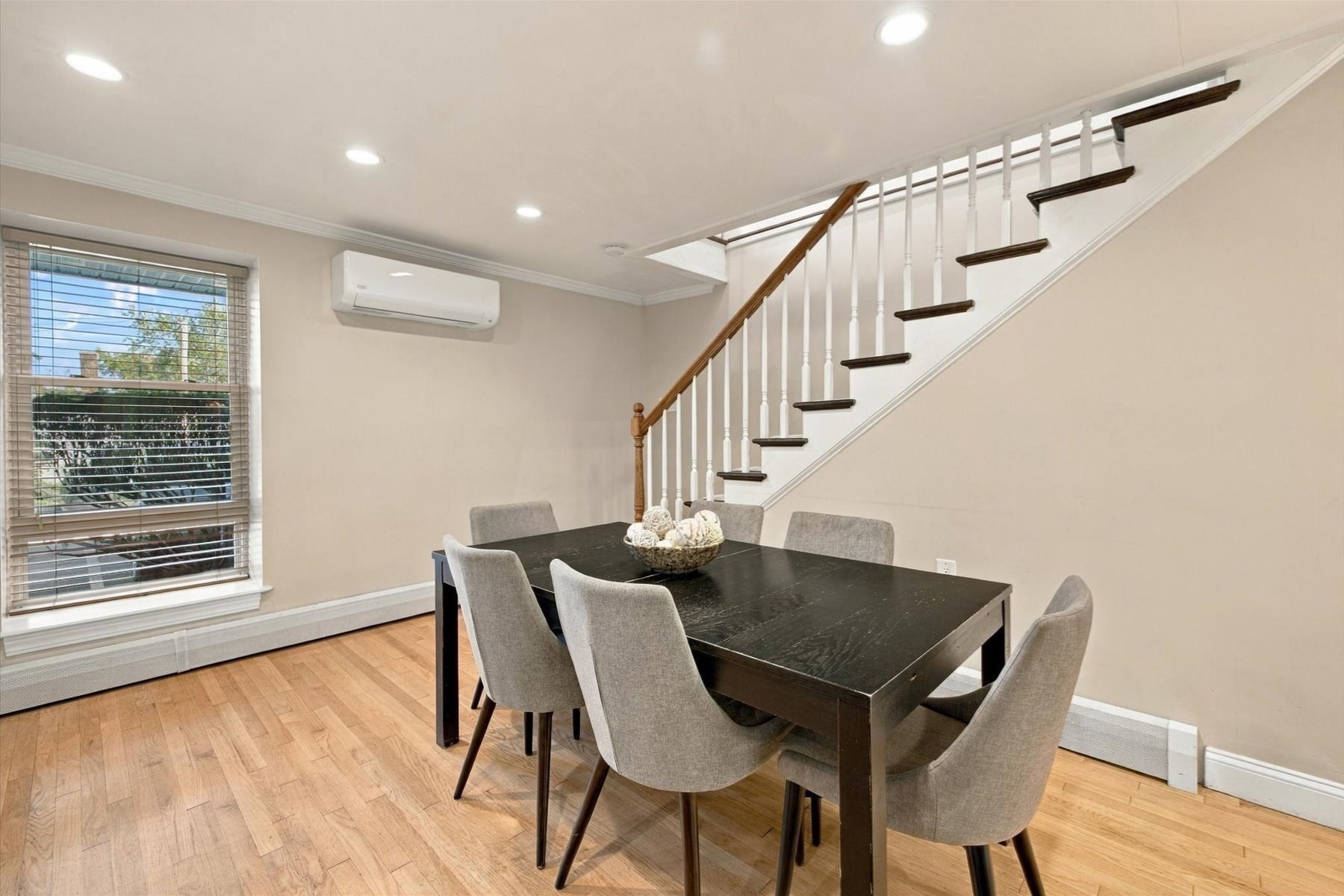 16 Addington Road, Unit 21 Brookline, MA 02445 - Photo 5 of 24 Gallery Image 5