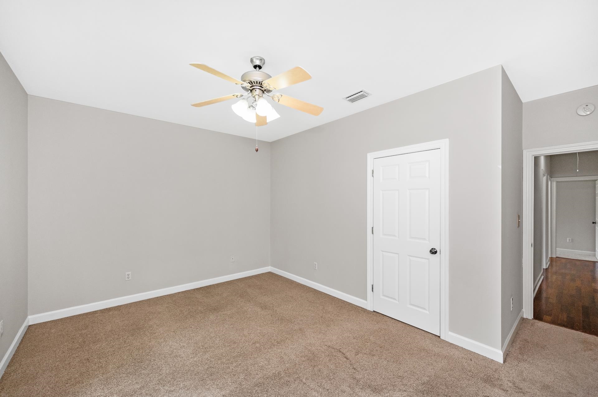 204 Oxford Way Foley, AL 36535 - Photo 38 of 49