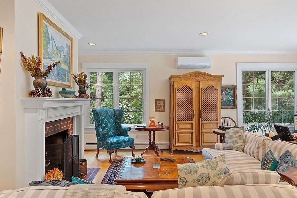 36 Carlisle Road Acton, MA 01720 - Photo 13 of 37 Gallery Image 13