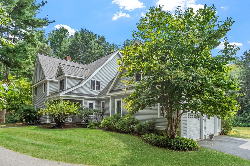 36 Carlisle Road Acton, MA 01720 - Photo 2 of 37 Gallery Image 2