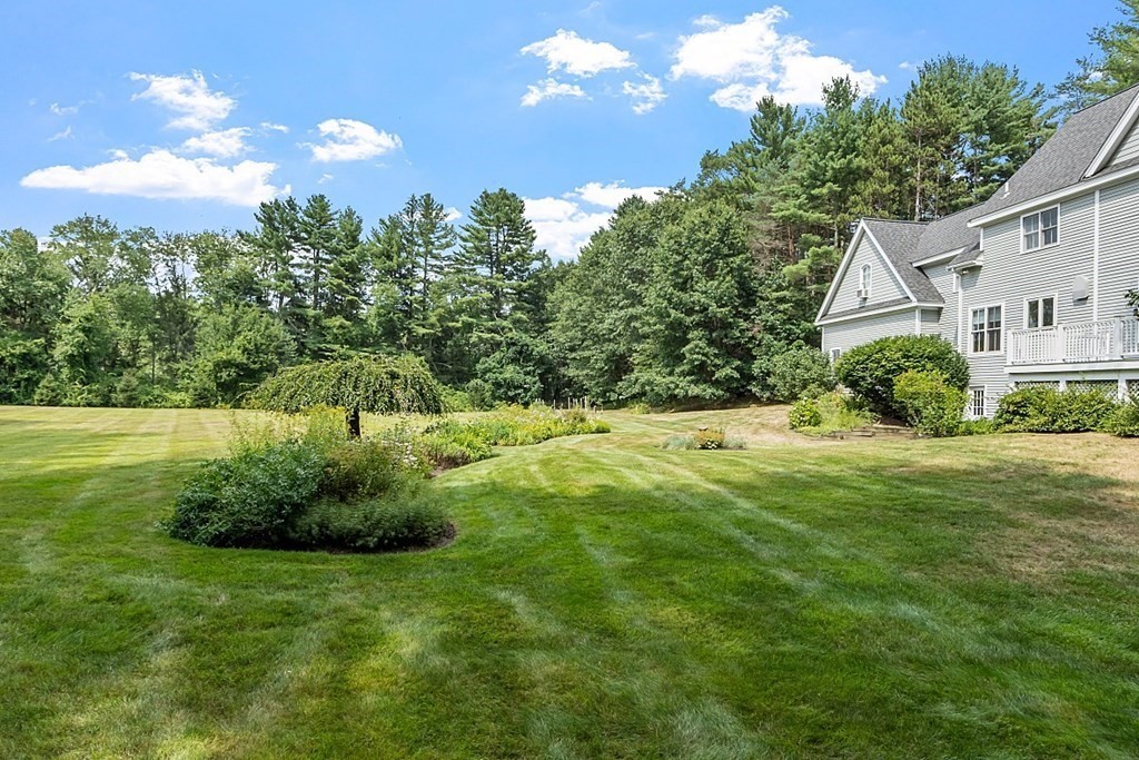 36 Carlisle Road Acton, MA 01720 - Photo 3 of 37 Gallery Image 3