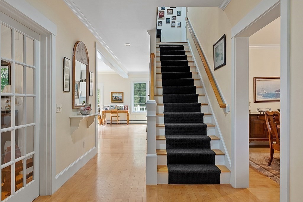 36 Carlisle Road Acton, MA 01720 - Photo 10 of 37 Gallery Image 10