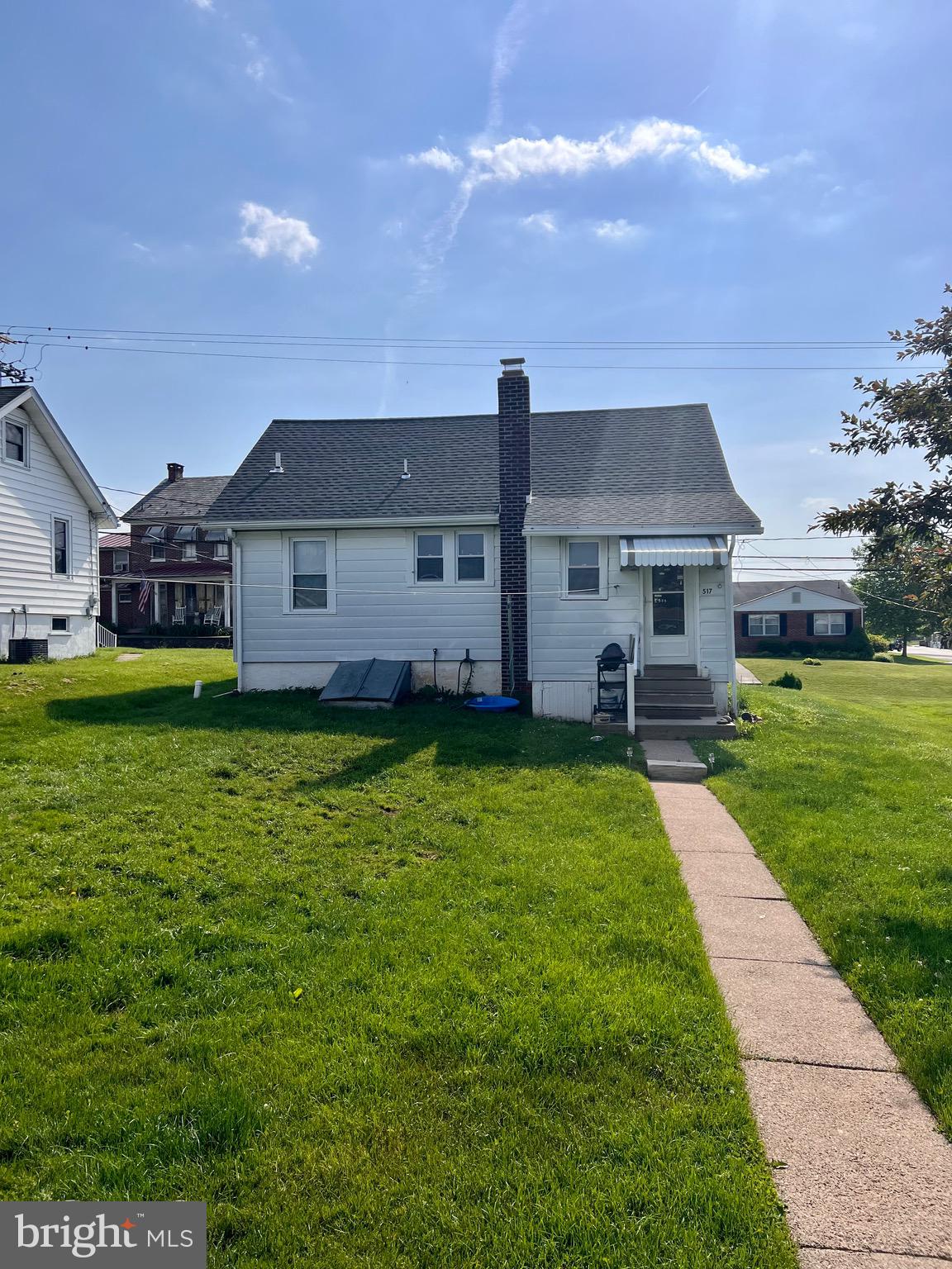 517 Montgomery Avenue Boyertown, PA 19512 - Photo 3 of 11 Gallery Image 3