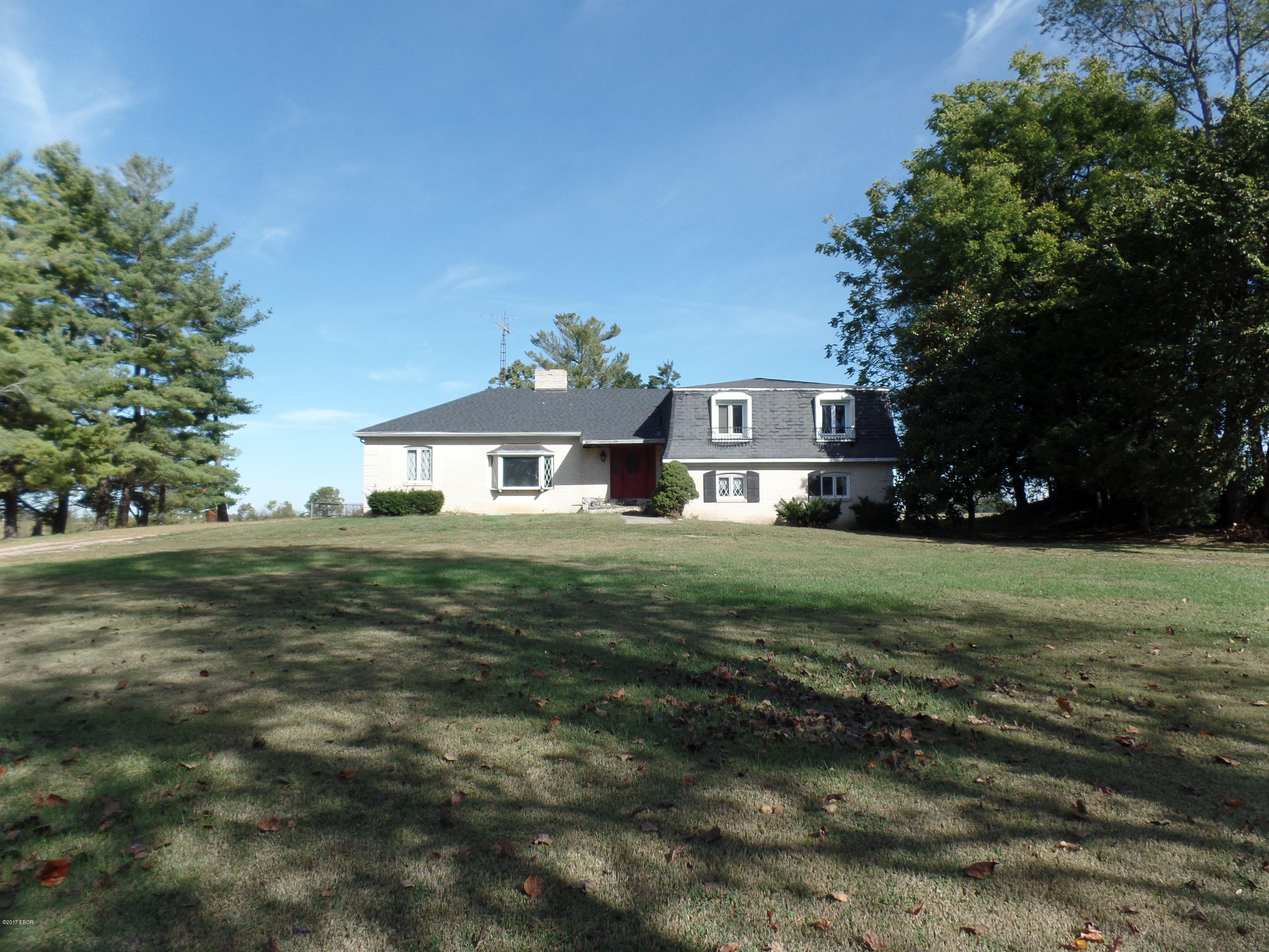 16005 Ridgway Park Road Ridgway, IL 62979 - Photo 1 of 24 Gallery Image 1