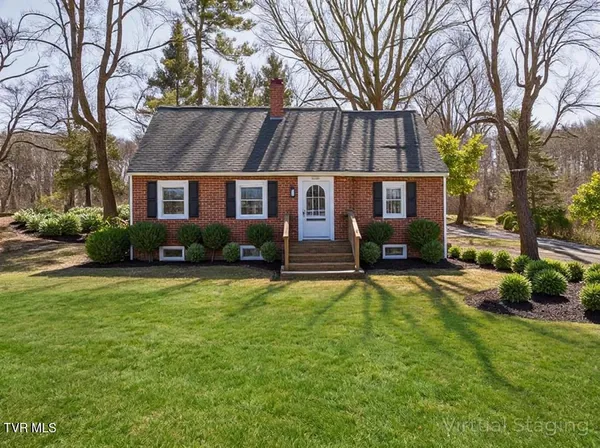 $329,900 | 30172 Hillman Highway, Meadowview, VA 24361