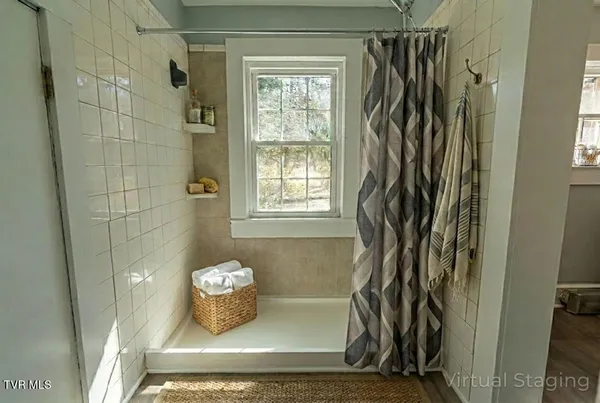 $329,900 | 30172 Hillman Highway, Meadowview, VA 24361