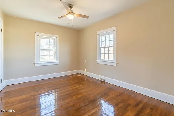 $329,900 | 30172 Hillman Highway, Meadowview, VA 24361