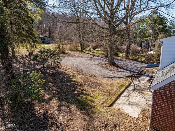 $329,900 | 30172 Hillman Highway, Meadowview, VA 24361