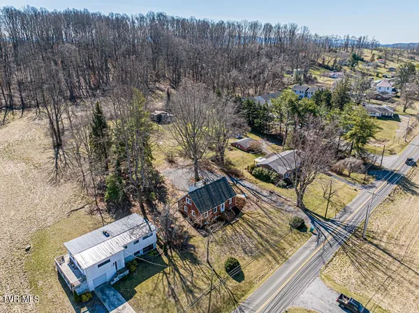 $349,900 | 30172 Hillman Highway, Meadowview, VA 24361