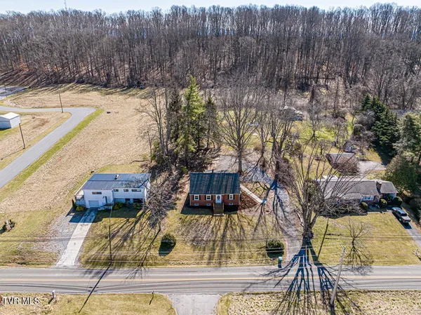 $349,900 | 30172 Hillman Highway, Meadowview, VA 24361