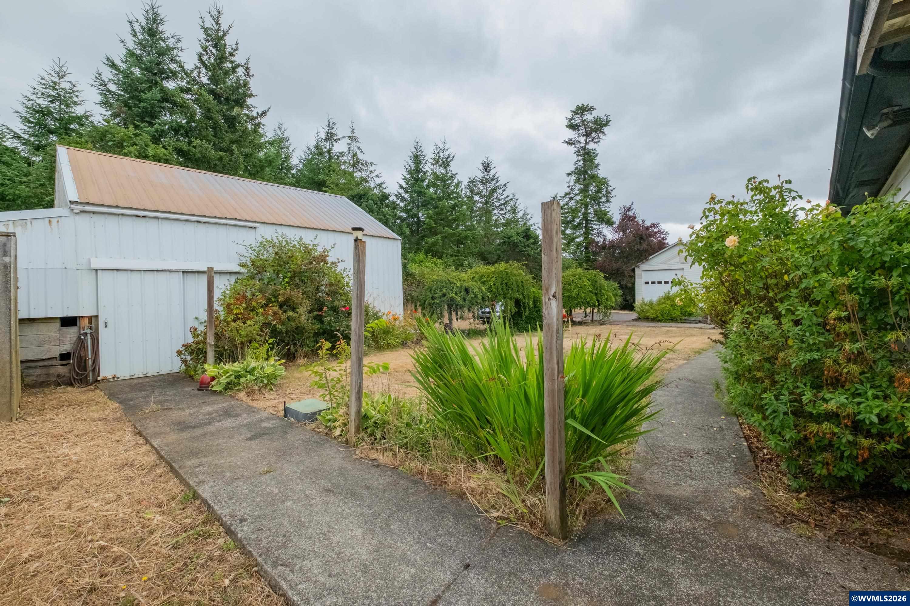 9075 Fort Hill Road Willamina, OR 97396 - Photo 32 of 38