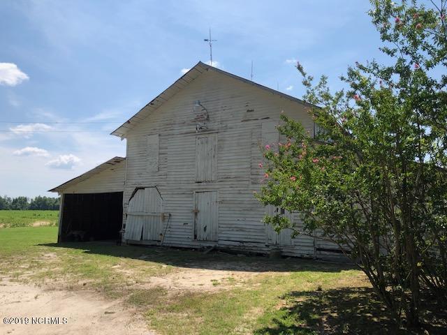 7641 Liles Road Bailey, NC 27807 - Photo 6 of 9 big building
