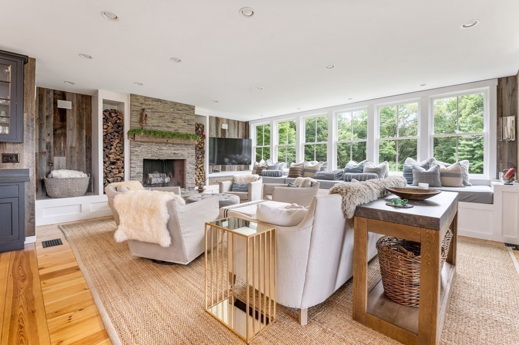 36 Prospect Street Sherborn, MA 01770 - Photo 15 of 42