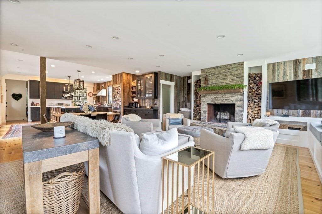 36 Prospect Street Sherborn, MA 01770 - Photo 16 of 42