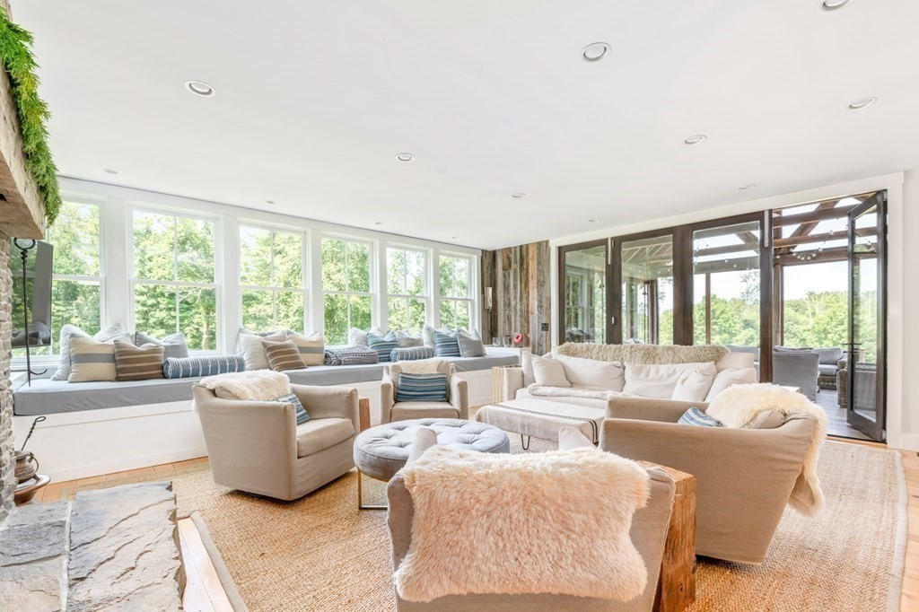 36 Prospect Street Sherborn, MA 01770 - Photo 17 of 42