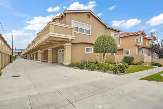 $787,000 | 20615 Amie Avenue, Unit 108, Torrance, CA 90503