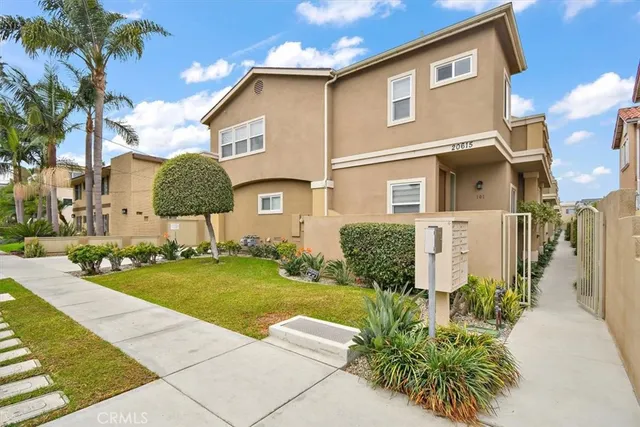 $787,000 | 20615 Amie Avenue, Unit 108, Torrance, CA 90503