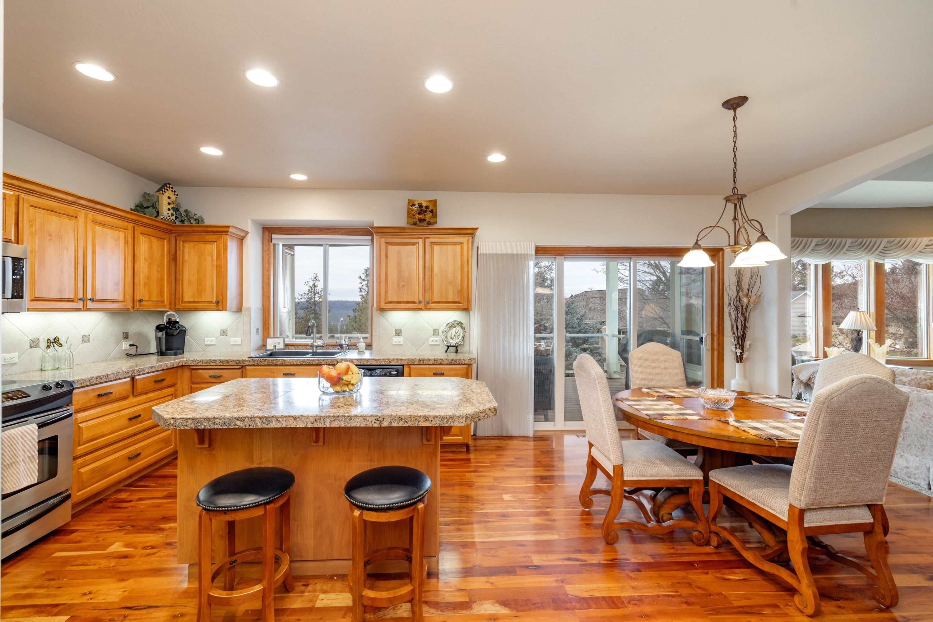 6233 West Shawnee Avenue Spokane, WA 99208 - Photo 18 of 48