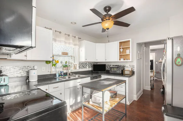 $139,900 | 406 South Webster Street, Jackson, MI 49203