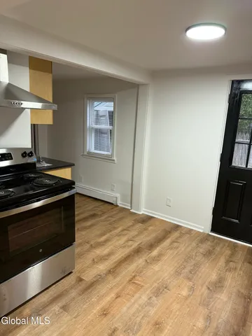 $1,895 | 5 Maple Street, East Greenbush, NY 12144