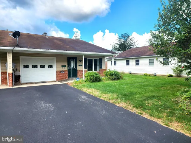 $175,000 | 905 South Main Street, Lewistown, PA 17044