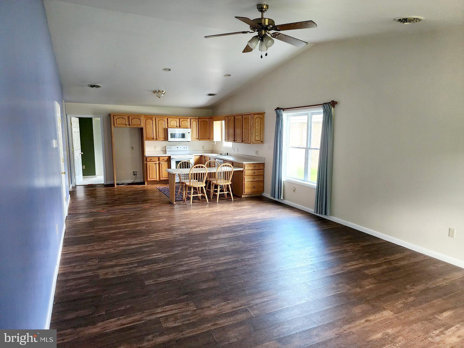 905 South Main Street Lewistown, PA 17044 - Photo 4 of 14