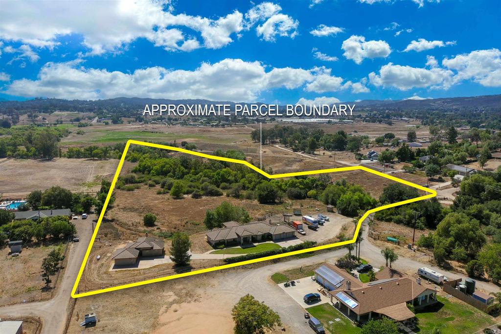 285-87 Penn Street Ramona, CA 92065 - Photo 2 of 57