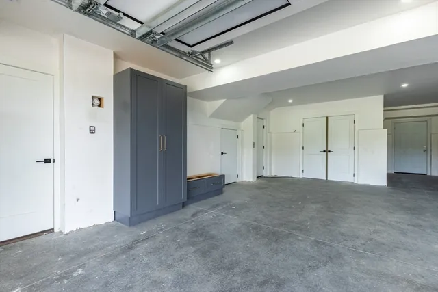 a view of an ocean and a mountain view