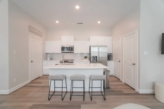 $2,450 | 504 Nursery Road, Unit 3206, The Woodlands, TX 77380