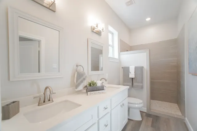 $2,450 | 504 Nursery Road, Unit 3206, The Woodlands, TX 77380