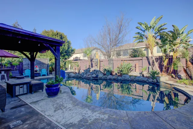 $879,950 | 621 Bouma Lane, Ripon, CA 95366